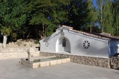Exterior-Fuente-de-San-Isidro